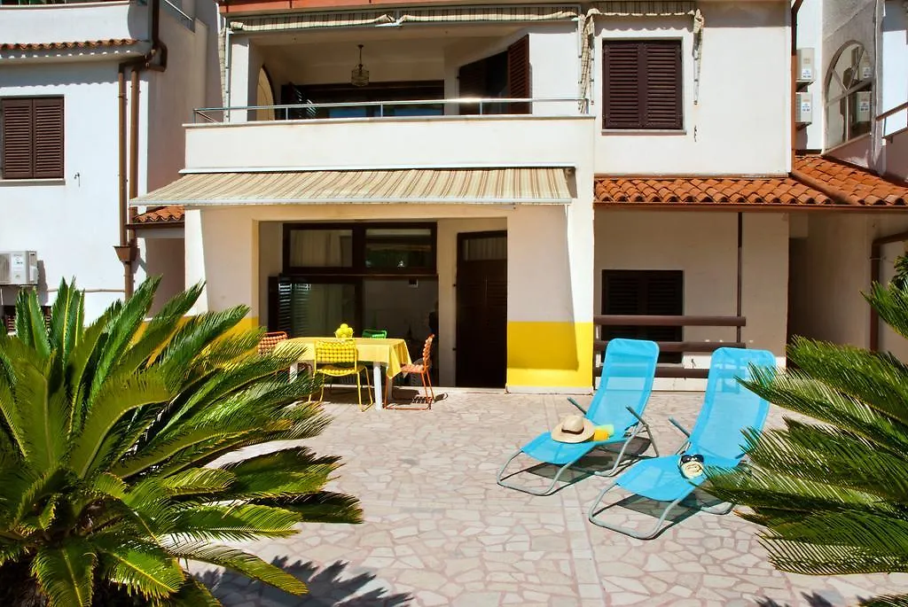 Apartments Villa Ada Vinkuran 0*,  Horvátország