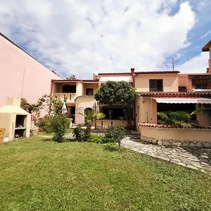 Apartman Koin, Medulin