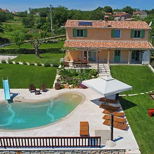 D'arsa Villa