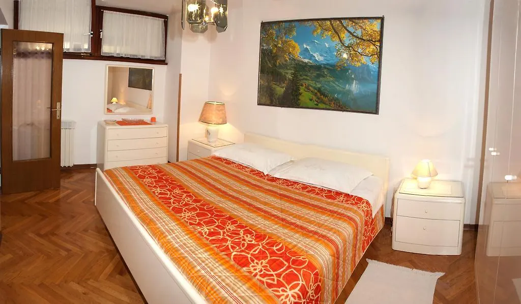 Apartments Villa Ada Vinkuran Croatia
